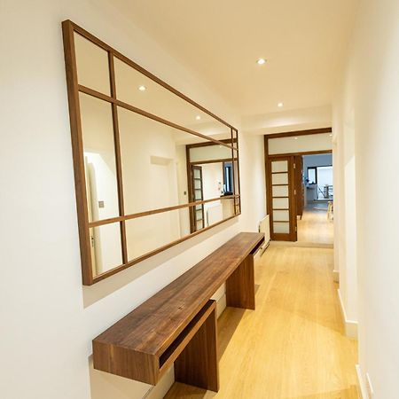 2Bedroom Gem In The Heart Of Kensington London Exterior photo